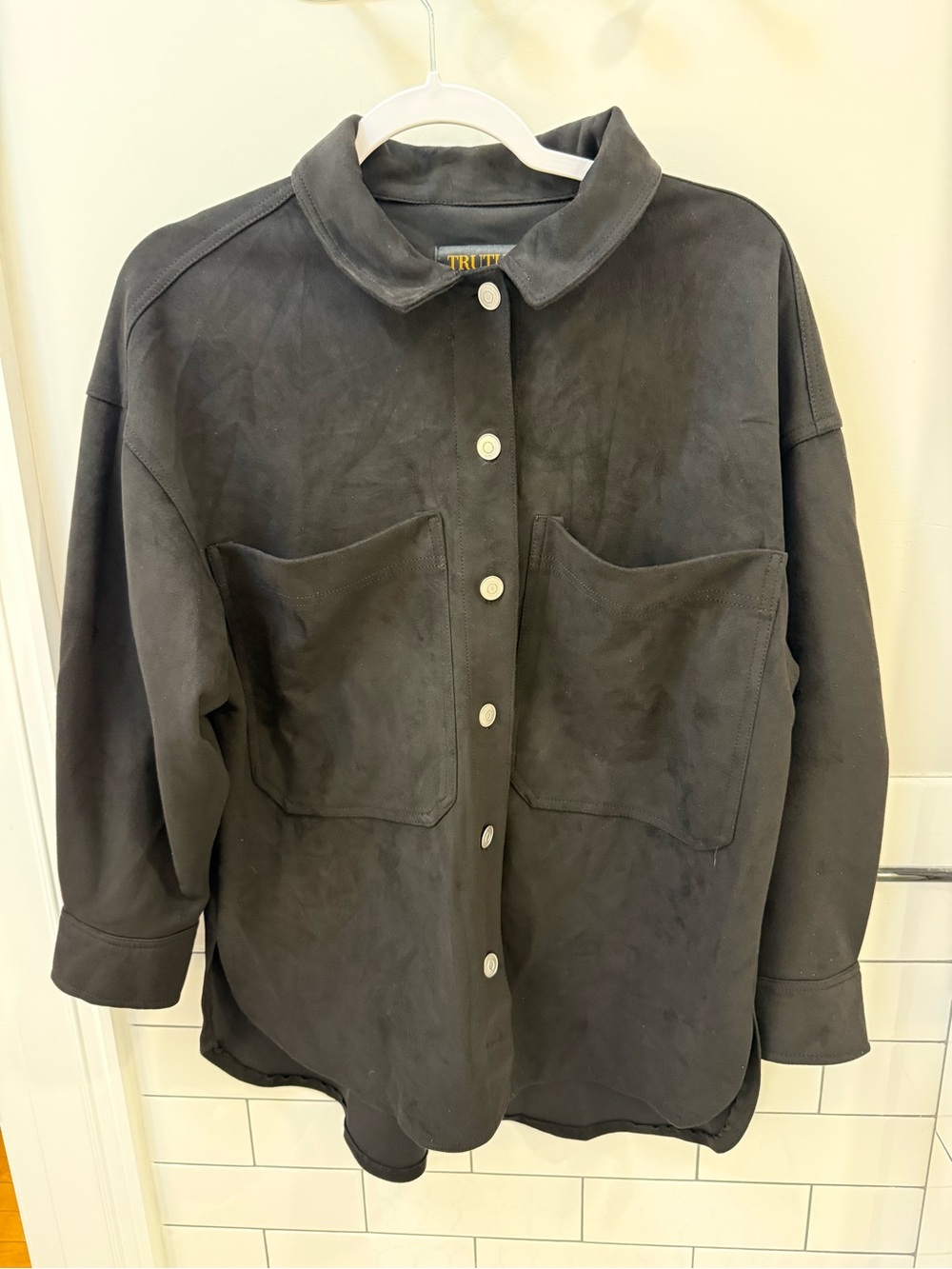 Relaxed Black Utility Jacket with Front Patch Pockets